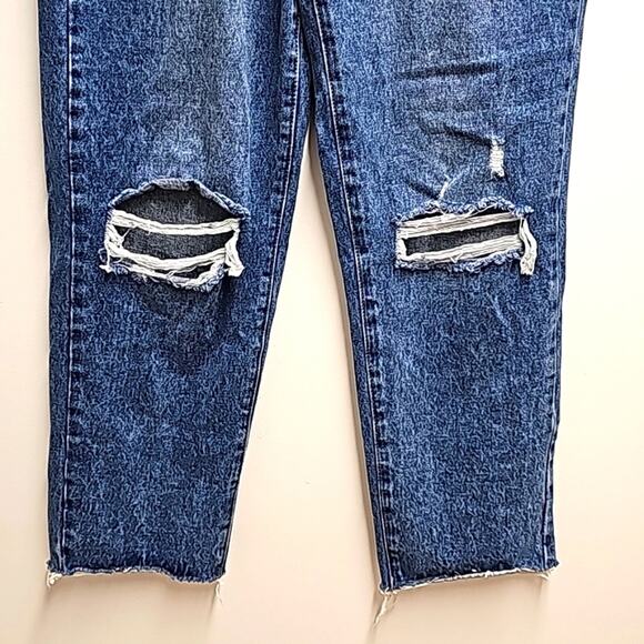 Cotton:On Straight Leg Distressed Five Pocket Med Wash Jeans Women's Size 6 - Picture 3 of 10